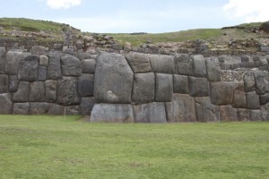 The wall, 100 metric tom + rocks!